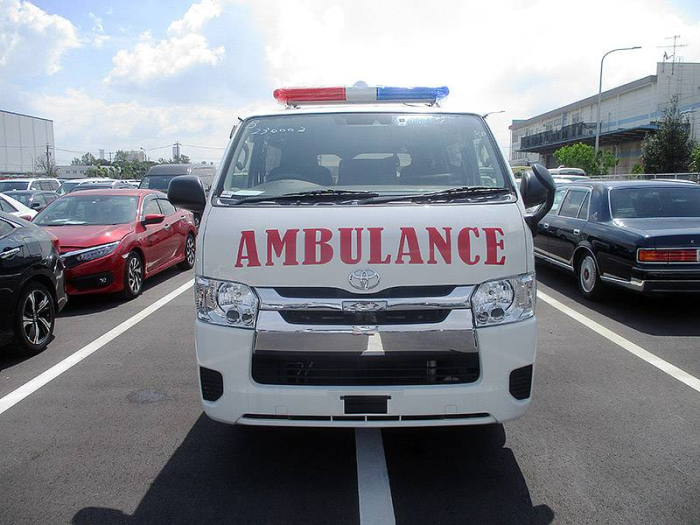 Toyota-Hiace-2018(GL AMBULANCE)